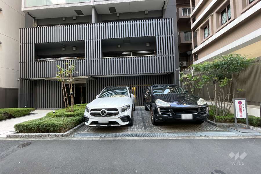 敷地内駐車場（屋外平面式）