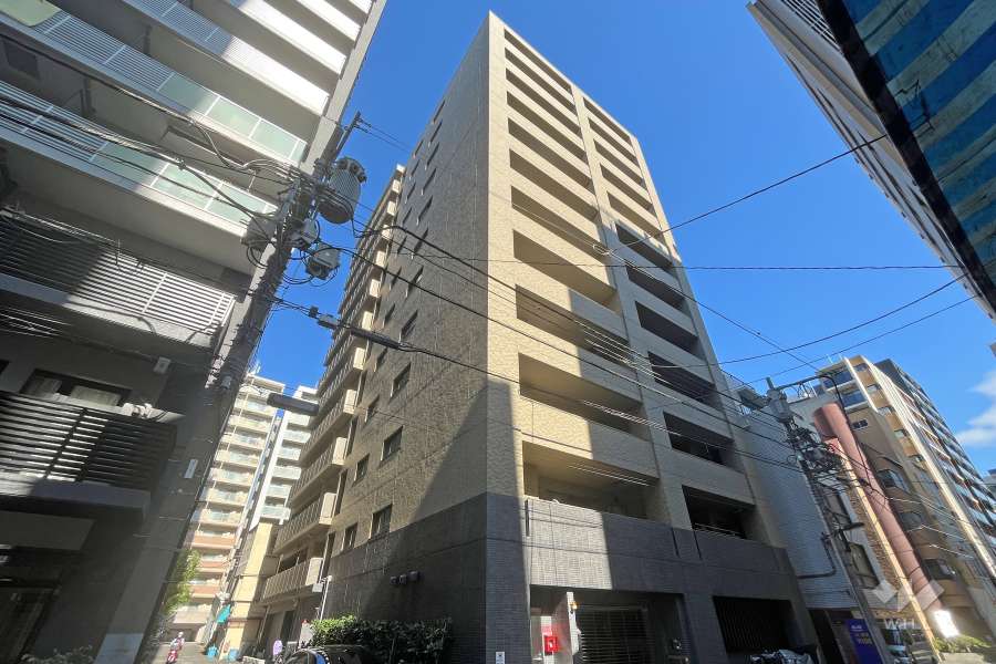 ウエリス千代田東神田の外観（南西側から）