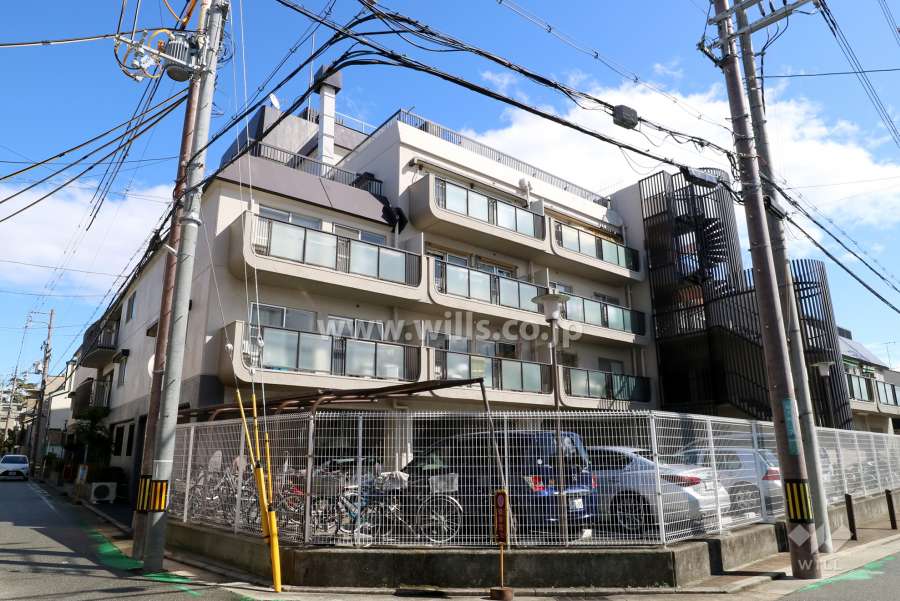 日商岩井夙川マンションの外観（北西側から）