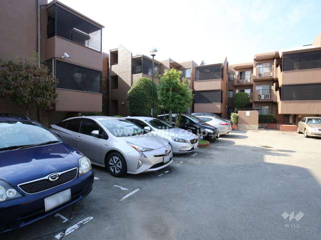 敷地内駐車場（屋外平面式）