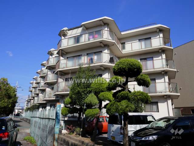 西宮門戸パークハイツの外観（南西側から）