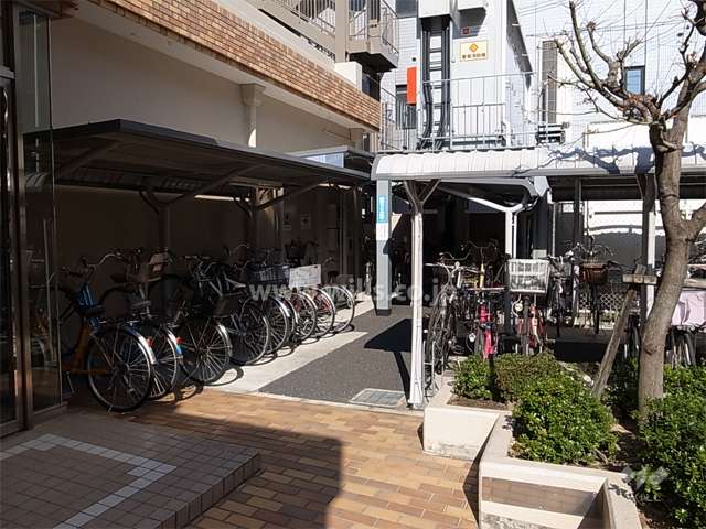 駐輪場