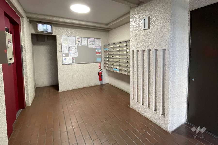 エントランスホール