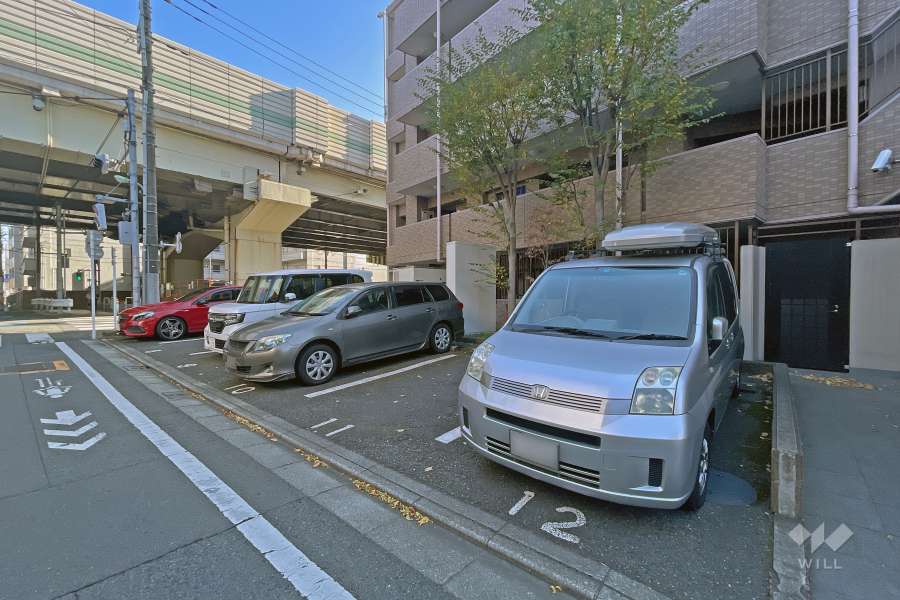 敷地内駐車場（屋外平面式）