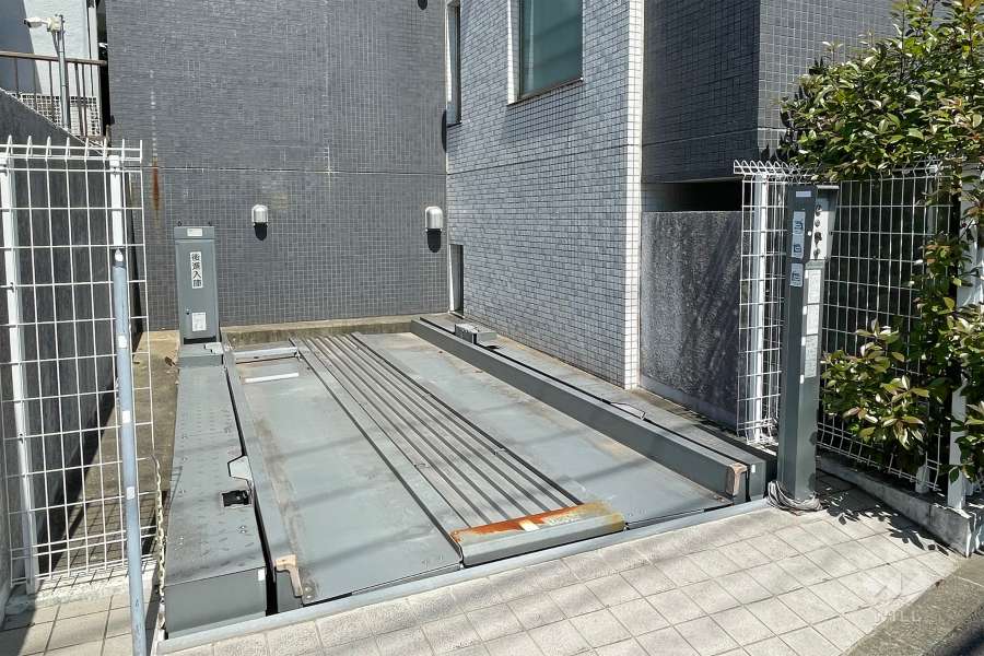 敷地内駐車場（屋外機械式）　