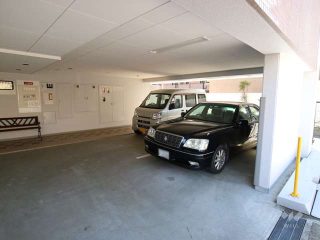敷地内駐車場(屋内平面式)