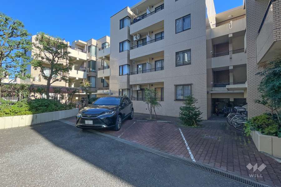 敷地内駐車場（屋外平面式）