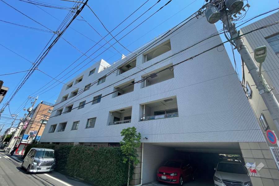 プラーティノ多摩川鵜の木弐番館の外観（南西側から）