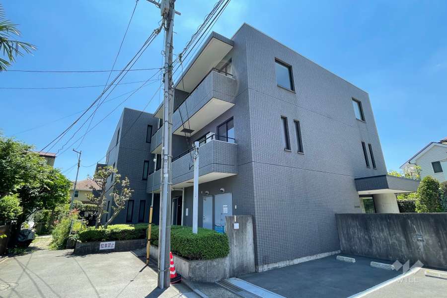 東急ドエルアルス鵜の木一丁目の外観（北東側から）