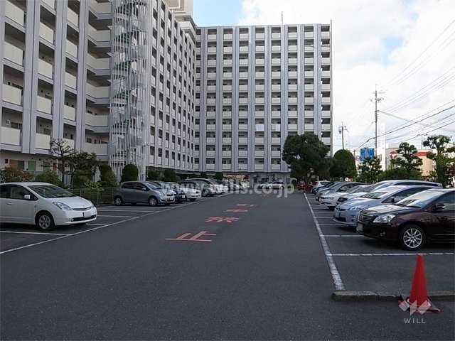 敷地内駐車場（平面式）