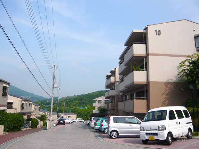 ソラーナ西宮名塩の外観