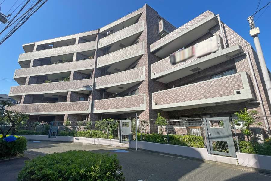 クレッセント下丸子３の外観（北東側から）