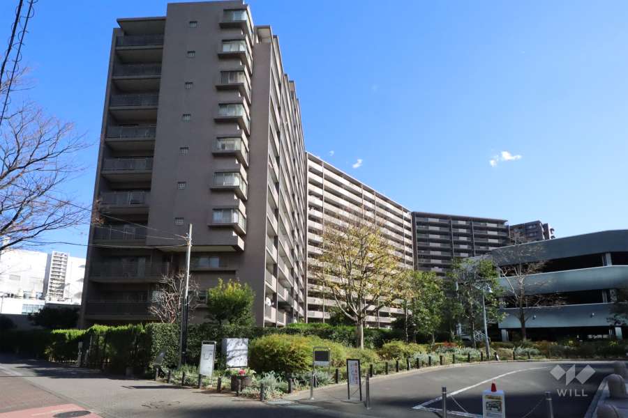 ブラウトリエの外観(南西側から)