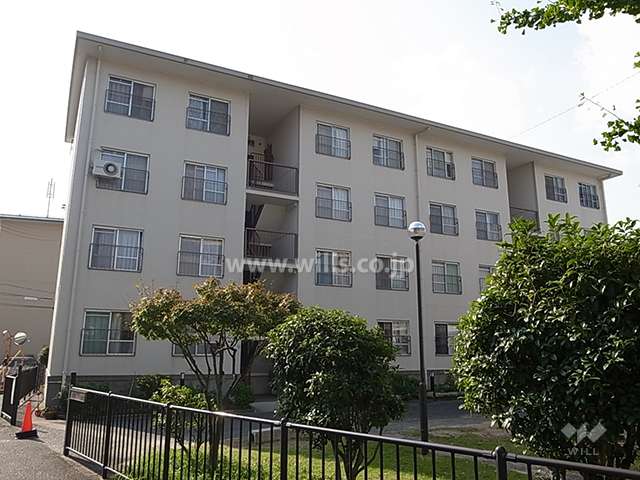 仁川リバーサイドハイツ Ａ棟の外観（北東側から）