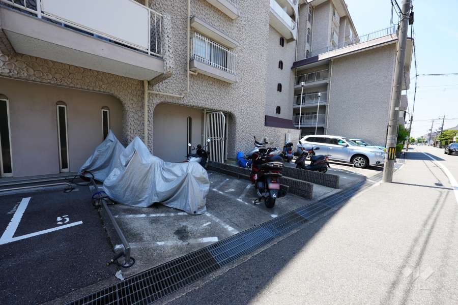 バイク置場
