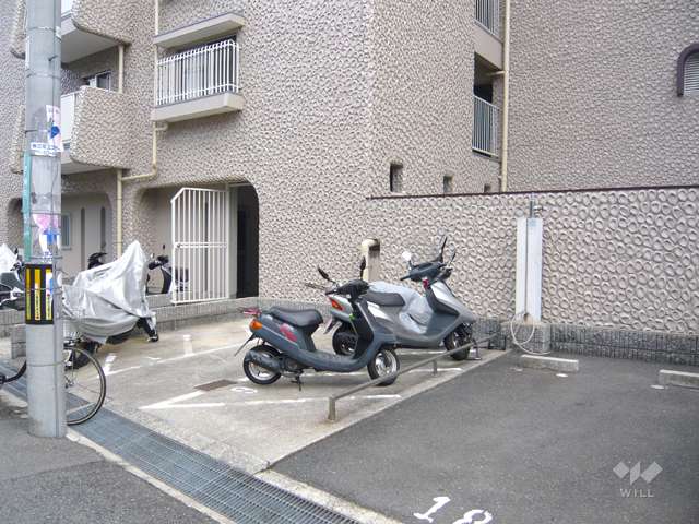 バイク置場