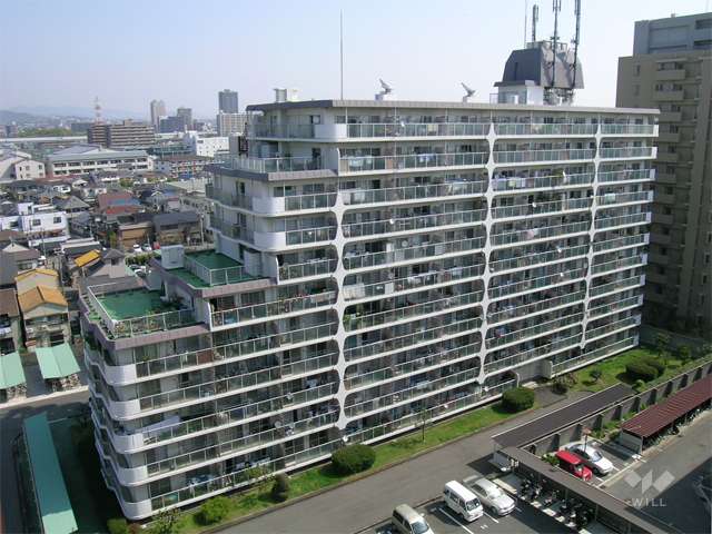 日商岩井香櫨園マンション1号棟の外観（南西から）