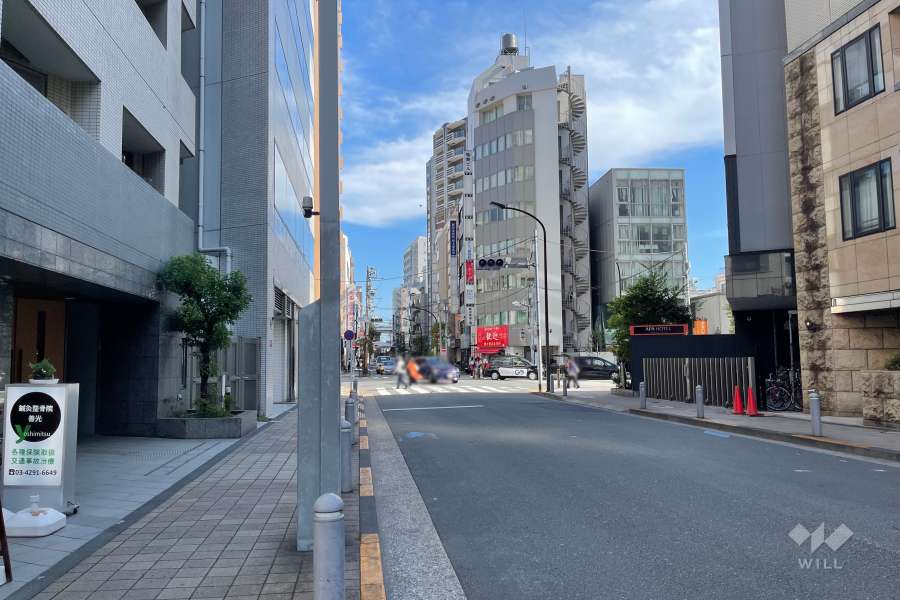 敷地南西側の前面道路　　