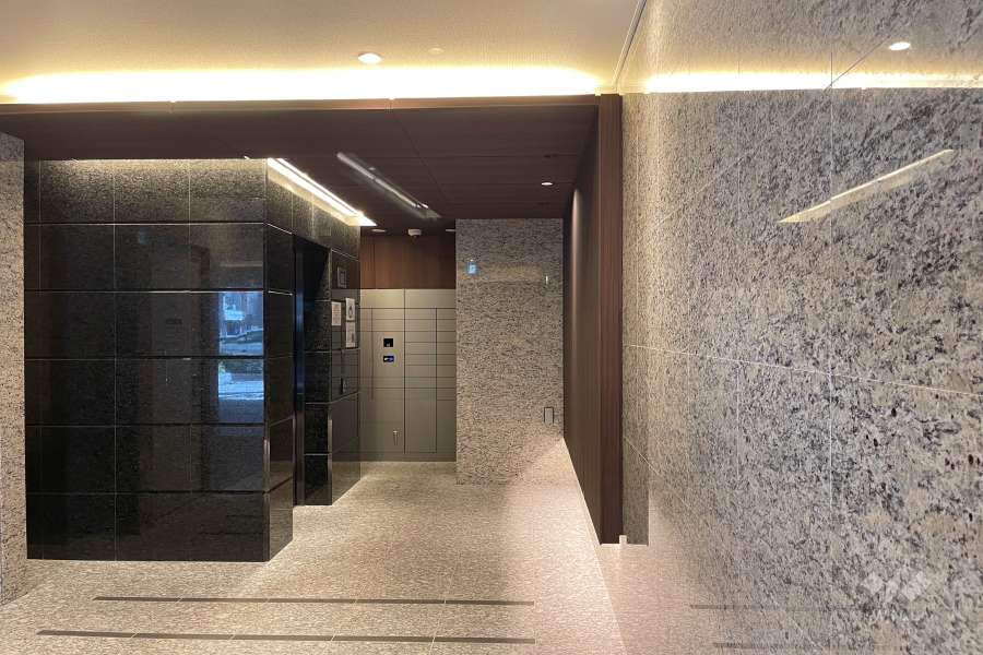 エントランスホール