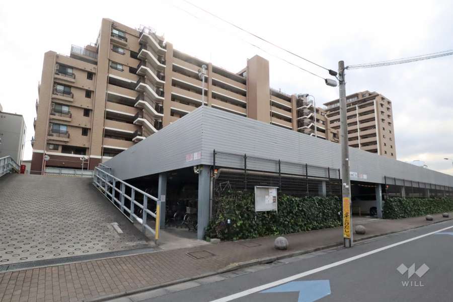 グランイーグル蒲田ネオストの外観(北東側から)