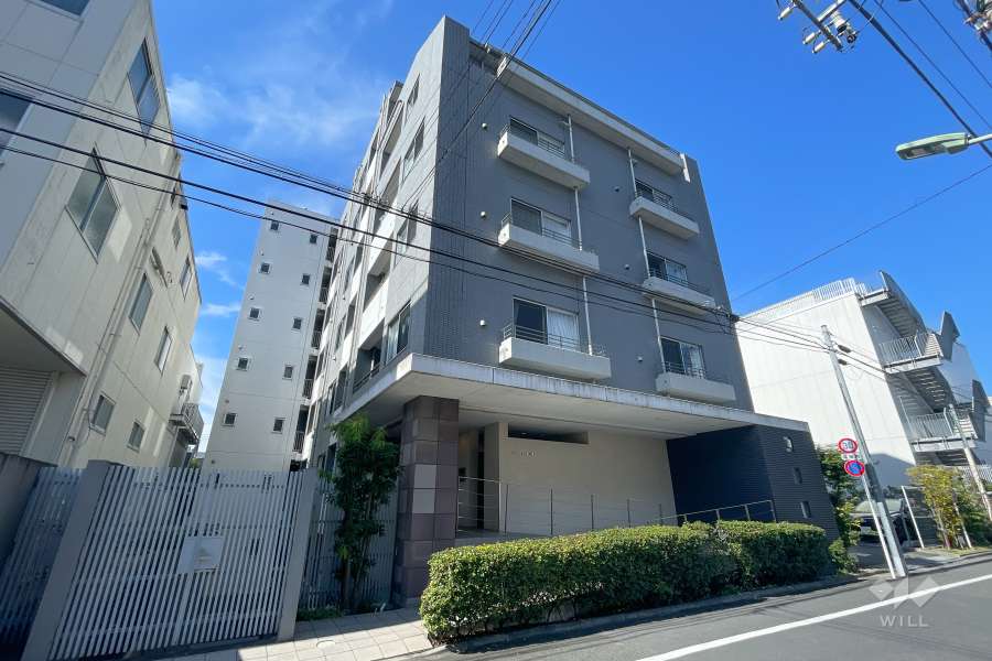 セレニティ久が原の外観（南東側から）