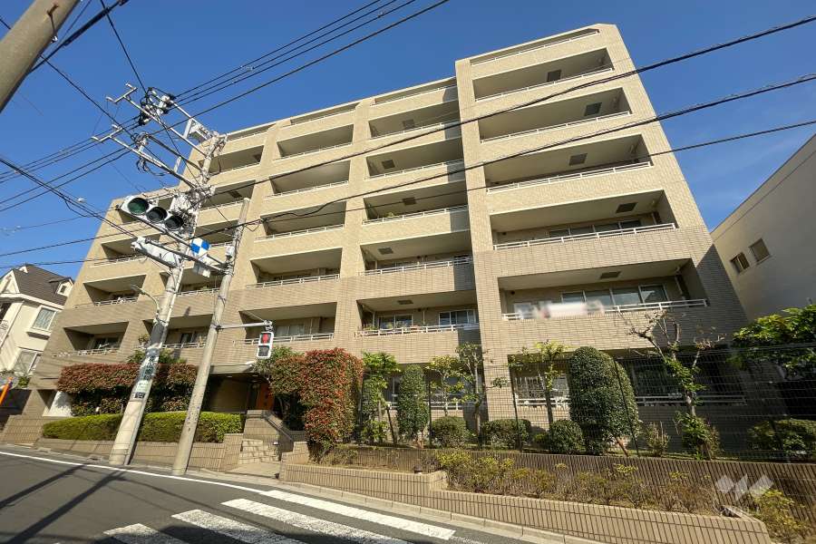 リーベスト久が原の外観（南東側から）