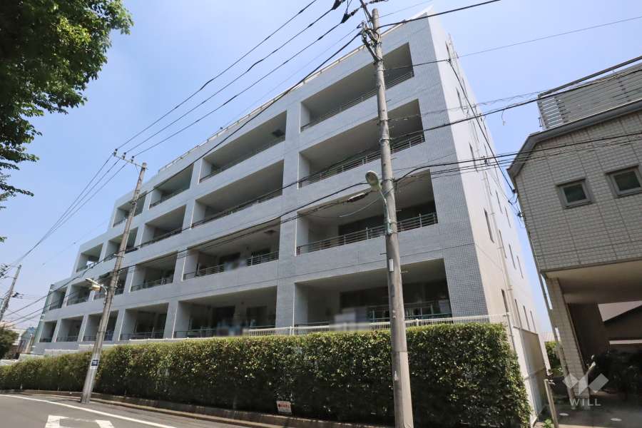 ウェルズパーク久が原の外観(南側から)　