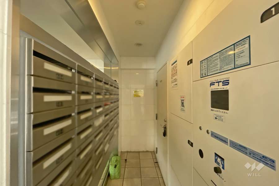 宅配ボックスと共用ポスト