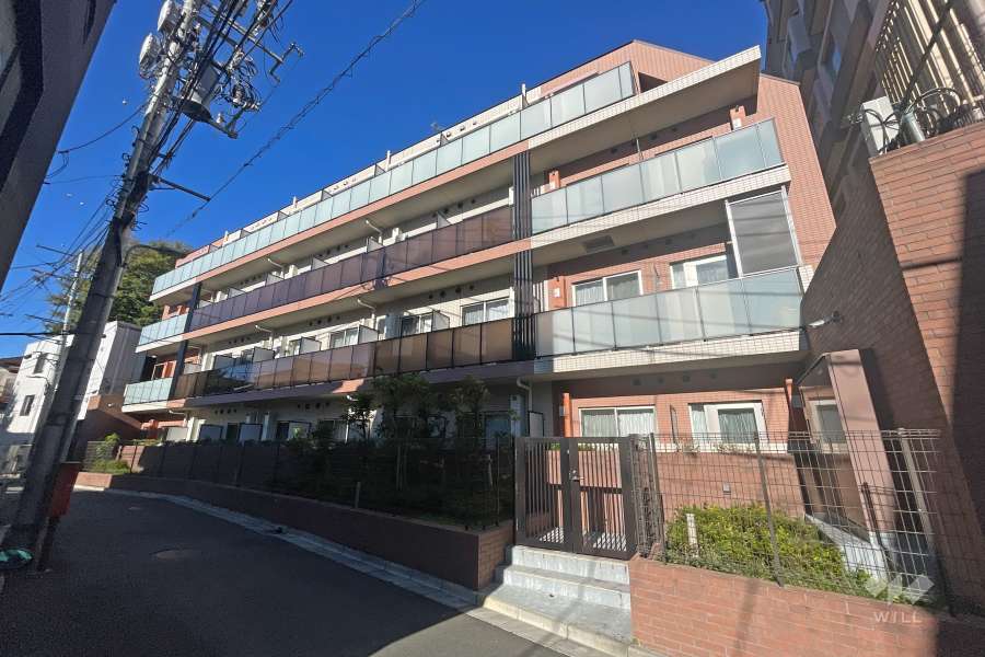 アクサス大森山王の外観（南東側から）