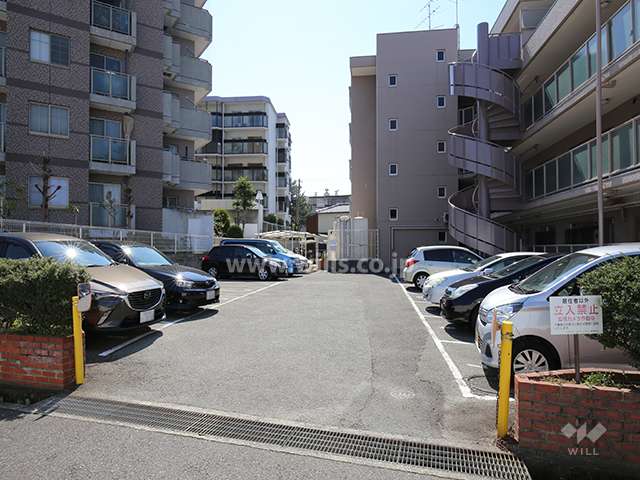 敷地内駐車場（屋外平面式）