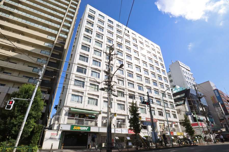 山王アーバンライフの外観(北西側から)