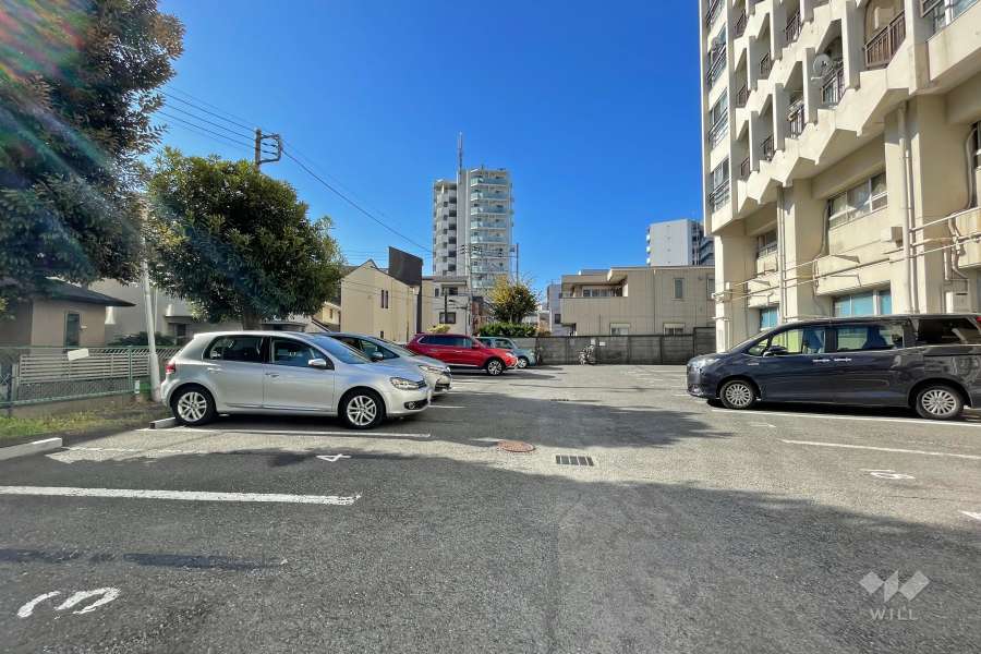 敷地内駐車場（屋外平面式）