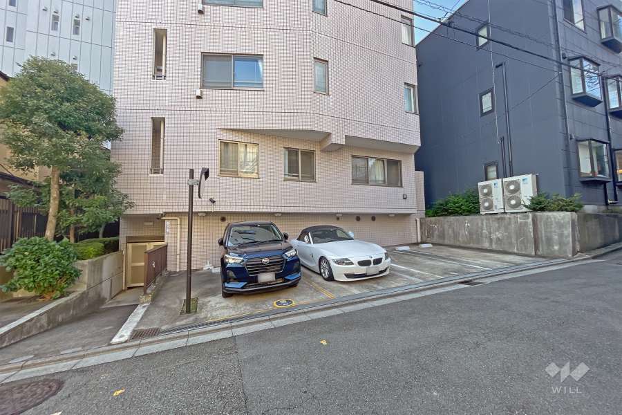 敷地内駐車場（屋外平面式）