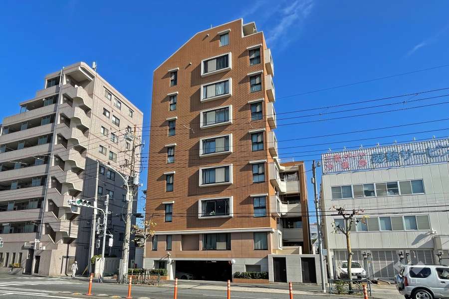 セーナ大森山王の外観（西側から）