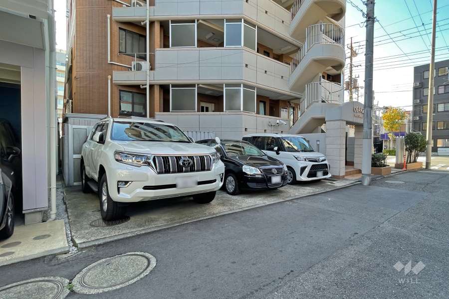 敷地内駐車場（屋外平面式）