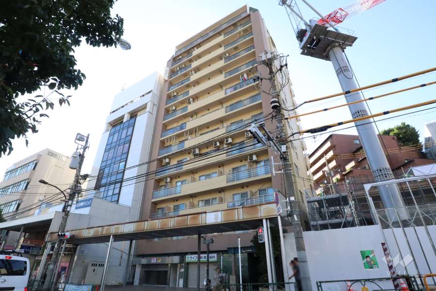 セザール大森山王の外観(東側から)