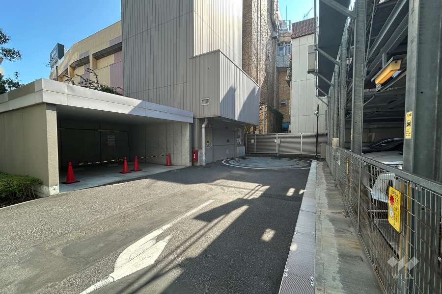 敷地内駐車場（屋外機械式）