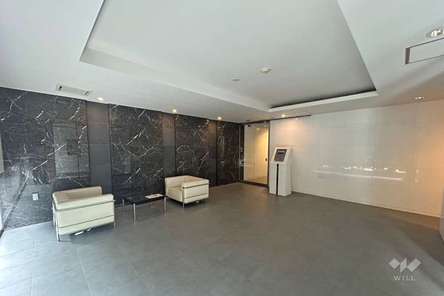 エントランスホール