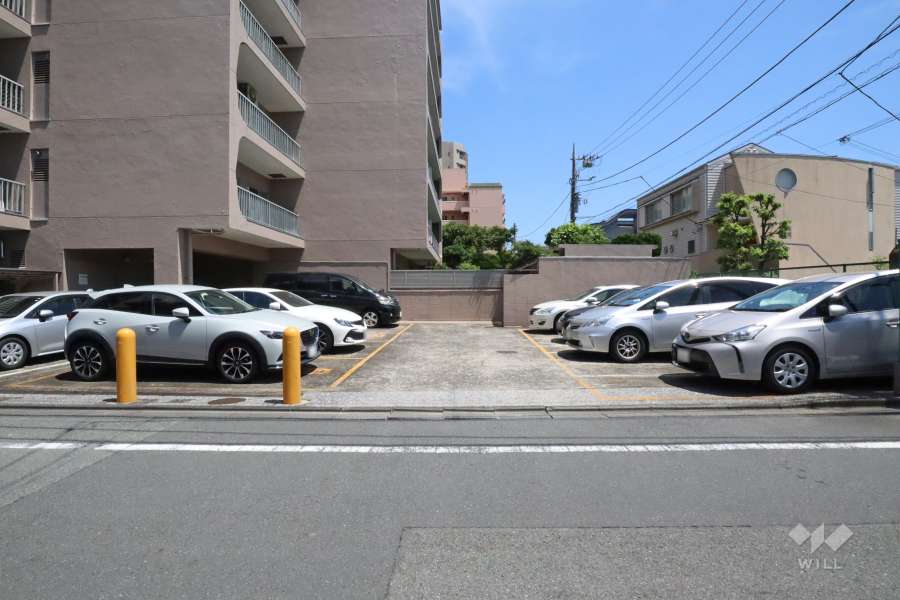 敷地内駐車場（屋外平面式）　