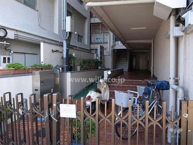 エントランス