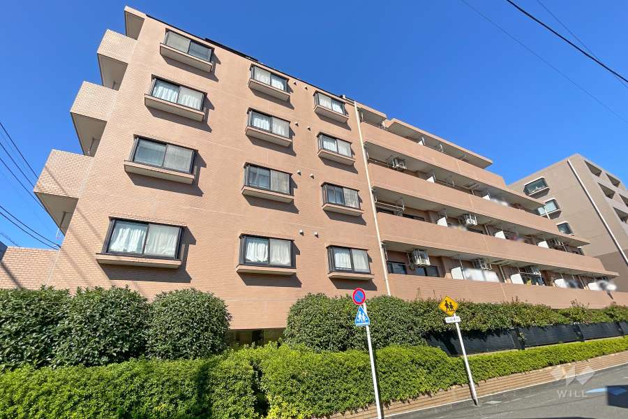ライオンズマンション洗足池第２の外観（西側から）