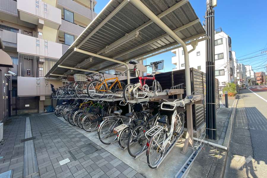 駐輪場（屋根付き）