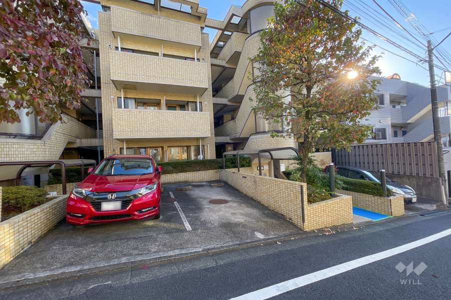 敷地内駐車場（屋外平面式）