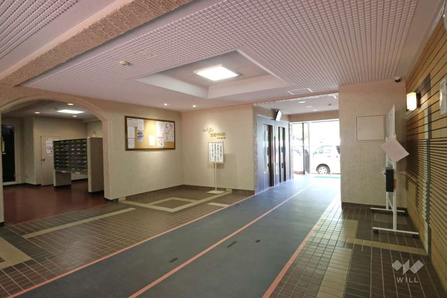 エントランスホール