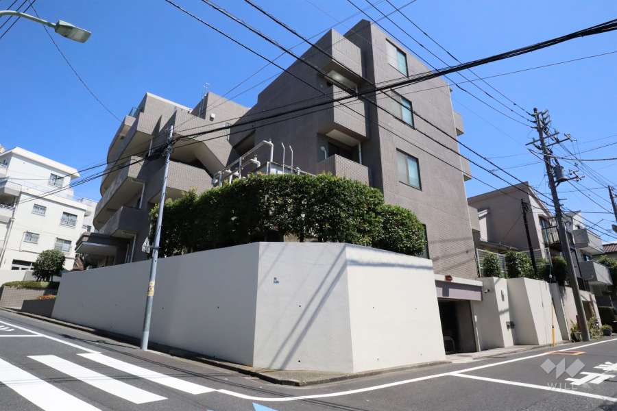 パークハイム上池台の外観(北西側から)