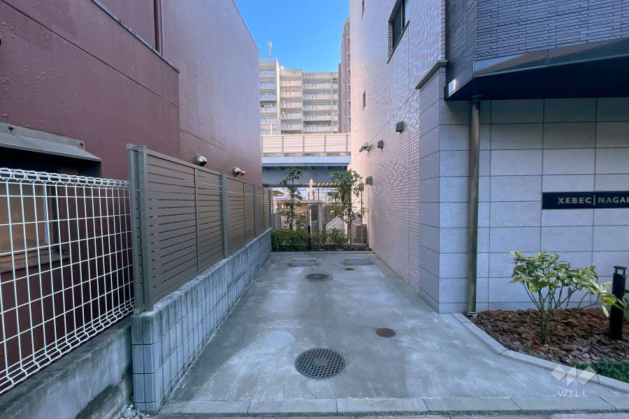 敷地内駐車場（屋外平面式）