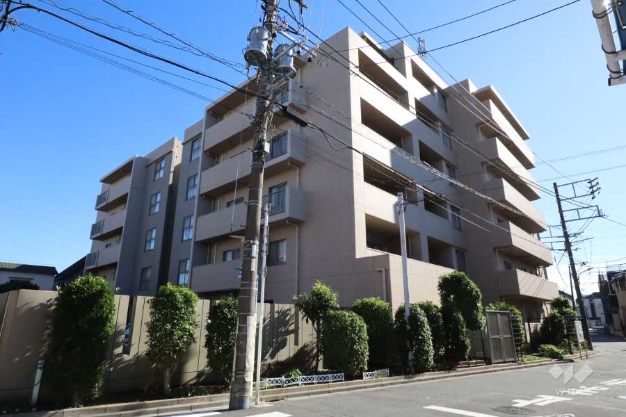 クレッセント多摩川２の外観（北西側から）