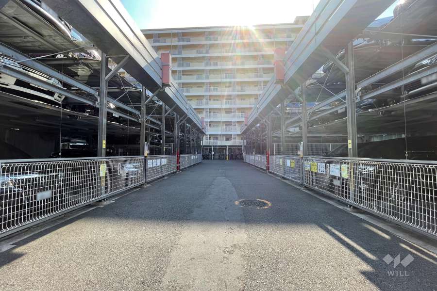 敷地内駐車場（屋外機械式）