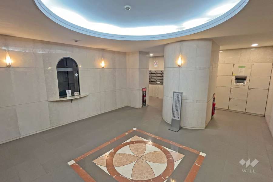 エントランスホール