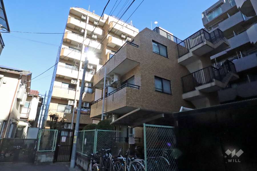 ライオンズマンション蒲田第2の外観（南側から）